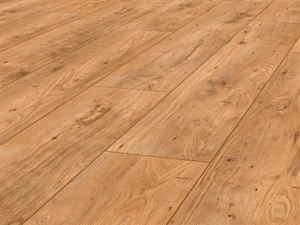 laminat_6502_motachestnut_web_v.jpg